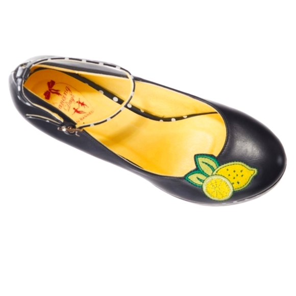 Banned Apparel Pin Up Lemon Wedge Shoes - Picture 3 of 6